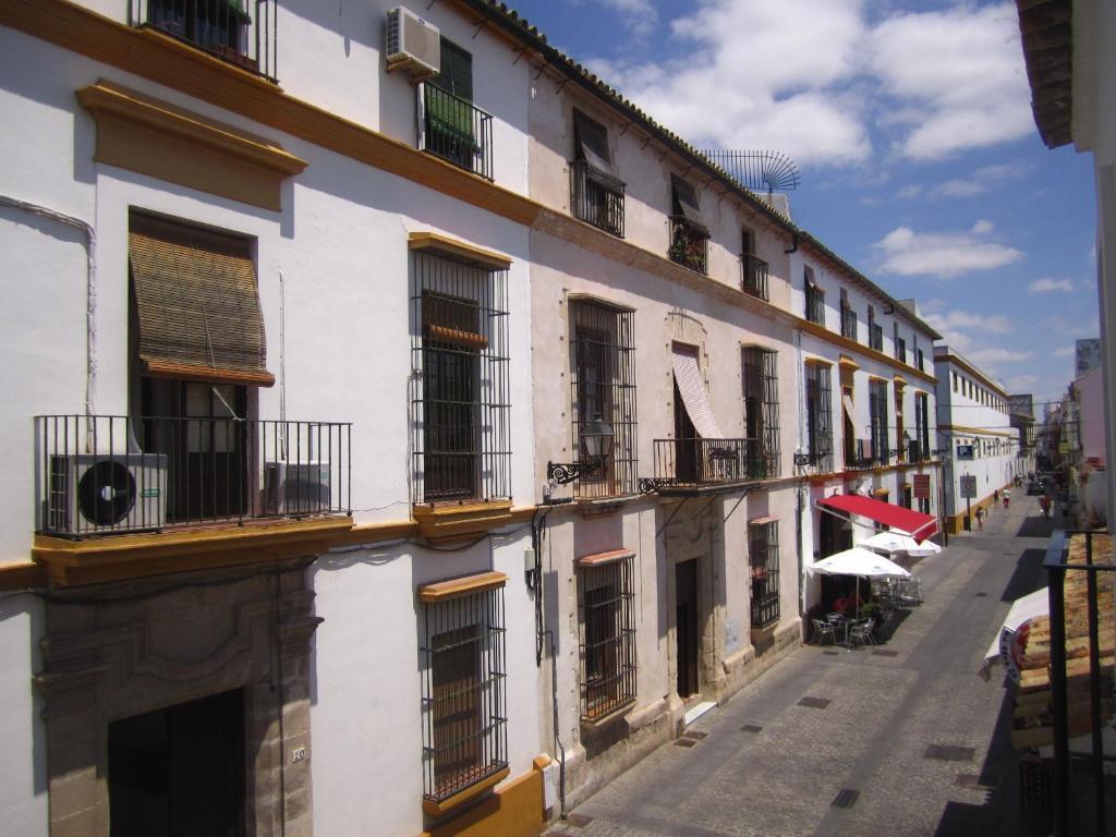 Baobab Hostal El Puerto de Santa Maria Exterior photo